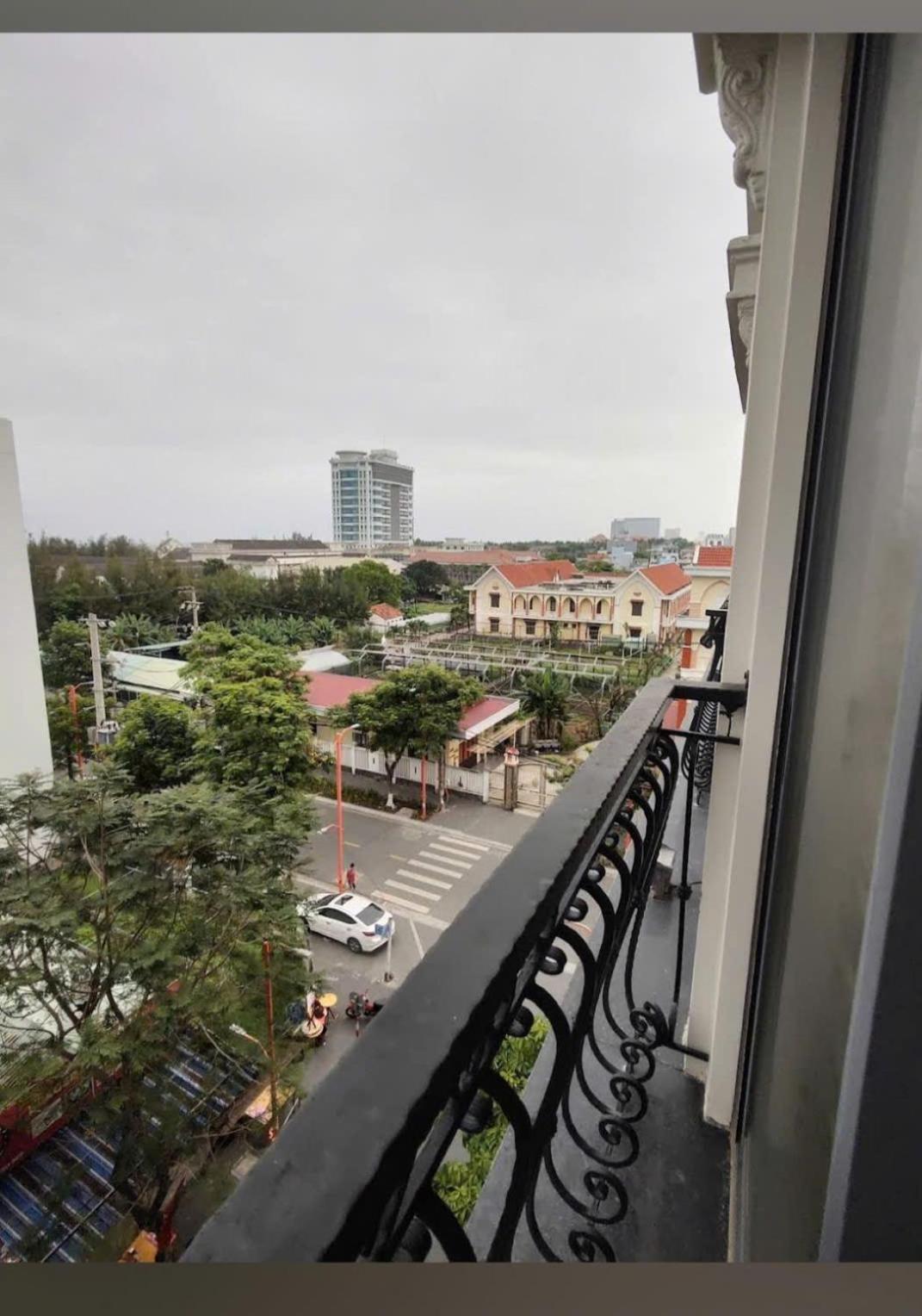 Cosmos Hotel Danang Exterior photo